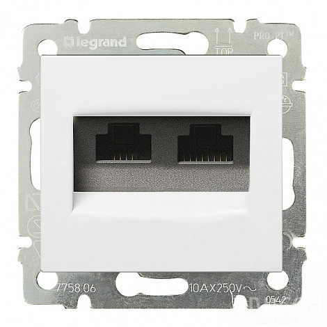 Valena Розетка комп(RJ45) двойная 5 кат UTP Legrand