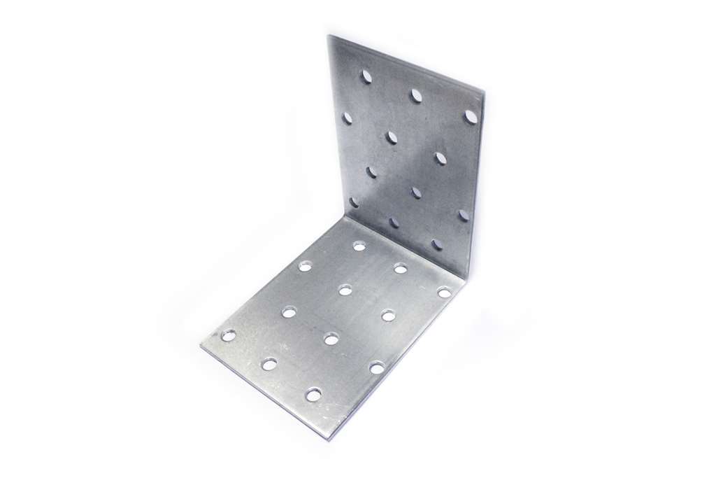 Крепежный уголок равносторонний 40х40х40мм оцинкованный